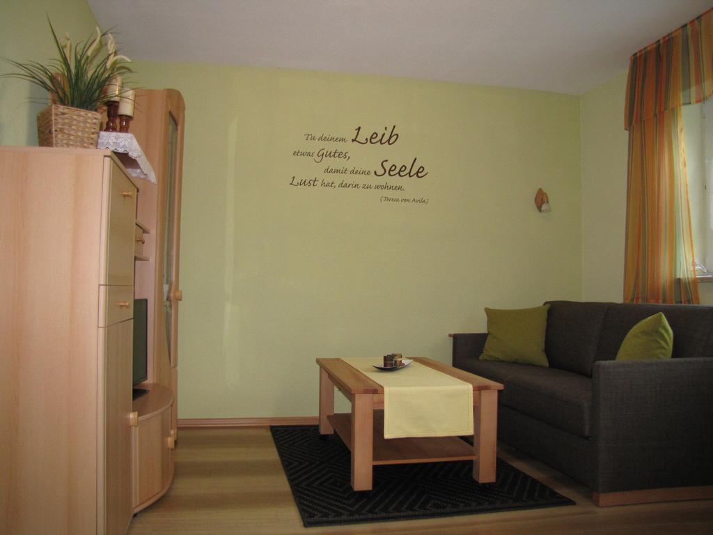 Hormersdorf Stollenklauseアパートメント 部屋 写真