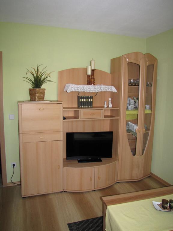 Hormersdorf Stollenklauseアパートメント 部屋 写真